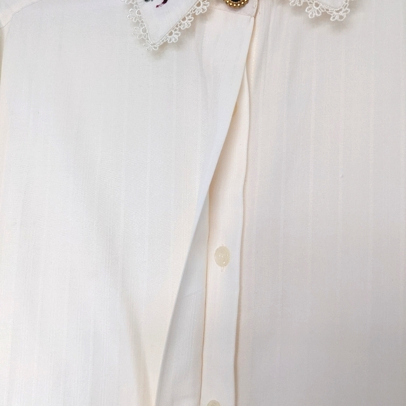 New Jantzen Classics Victorian Button Up Sleeves Cream Top Medium - Picture 8 of 14